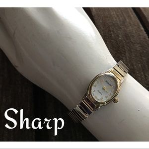 Vintage Sharp Watch Gold Color Stretch  Band
